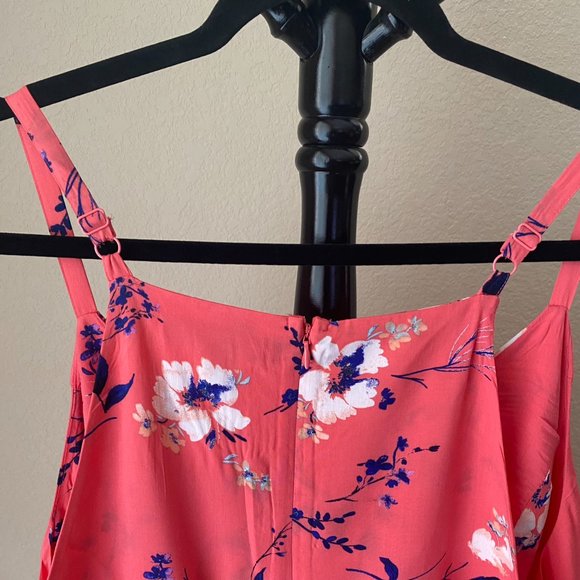 SALE: BOUTIQUE Salmon Colored Flowered Tan Top 1X - Picture 3 of 5